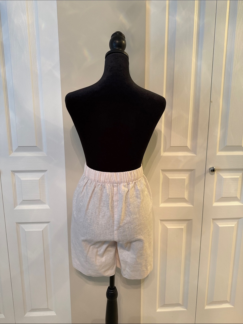 Calvin Klein Cream Linen Bermuda Shorts - Picture 3 of 11